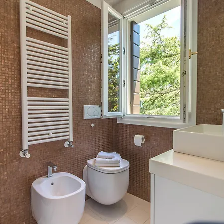 Ve.n.i.ce. Cera Ca' Belle Arti Apartment *